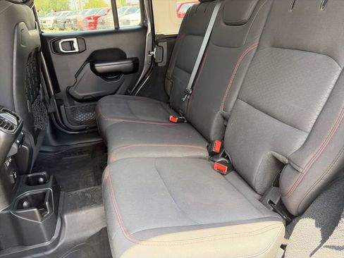 Used 2020 Jeep Wrangler Unlimited Rubicon AWD/4WD image 31