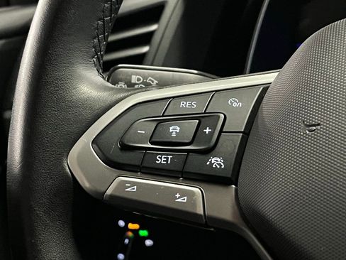 Used 2023 Volkswagen Jetta Sport image 23