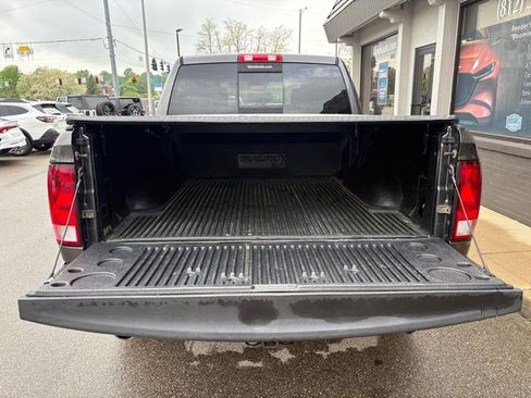 Used 2016 RAM 1500 Big Horn AWD/4WD image 37