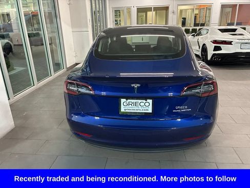 Used 2022 Tesla Model 3 Long Range AWD/4WD image 5