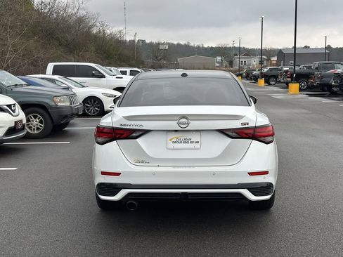 Used 2024 Nissan Sentra SR w/ SR Premium Package image 4