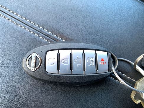 Used 2025 Nissan Altima 2.5 SV image 21