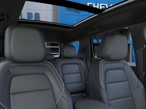 New 2026 Chevrolet Equinox LT w/ Convenience Package II FWD image 25