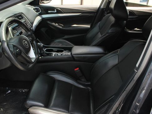 Used 2017 Nissan Maxima 3.5 SV FWD image 13