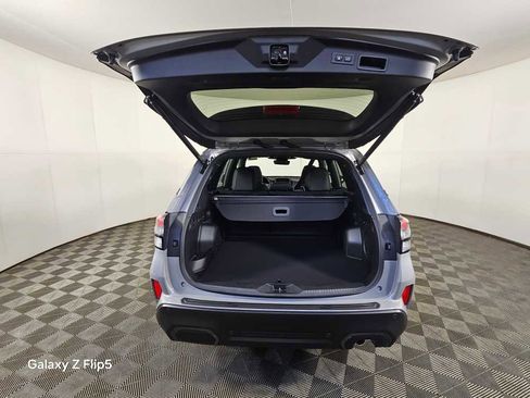 New 2025 Subaru Forester Limited image 10