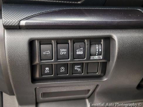 Certified 2025 Subaru Forester Wilderness AWD/4WD image 15