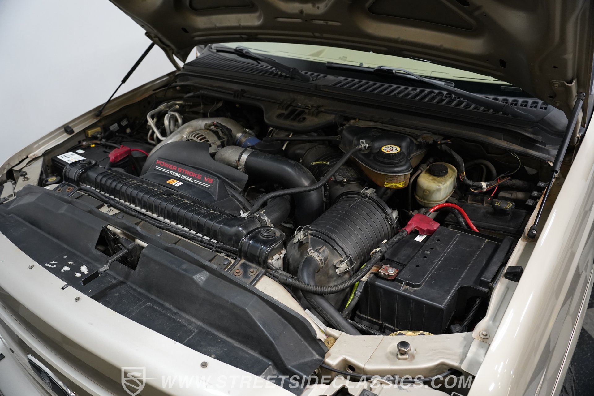 Used 2005 Ford Excursion Limited AWD/4WD image 31
