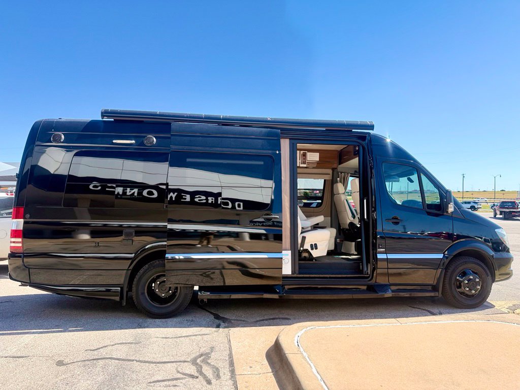 Used 2015 Mercedes-Benz Sprinter 3500 image 6