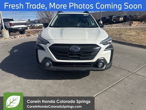 Used 2025 Subaru Outback Onyx Edition image 2