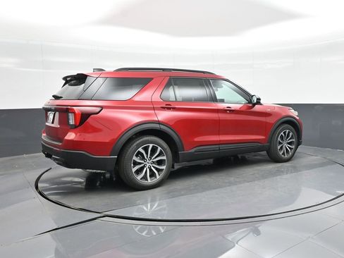 New 2026 Ford Explorer ST-Line RWD image 9