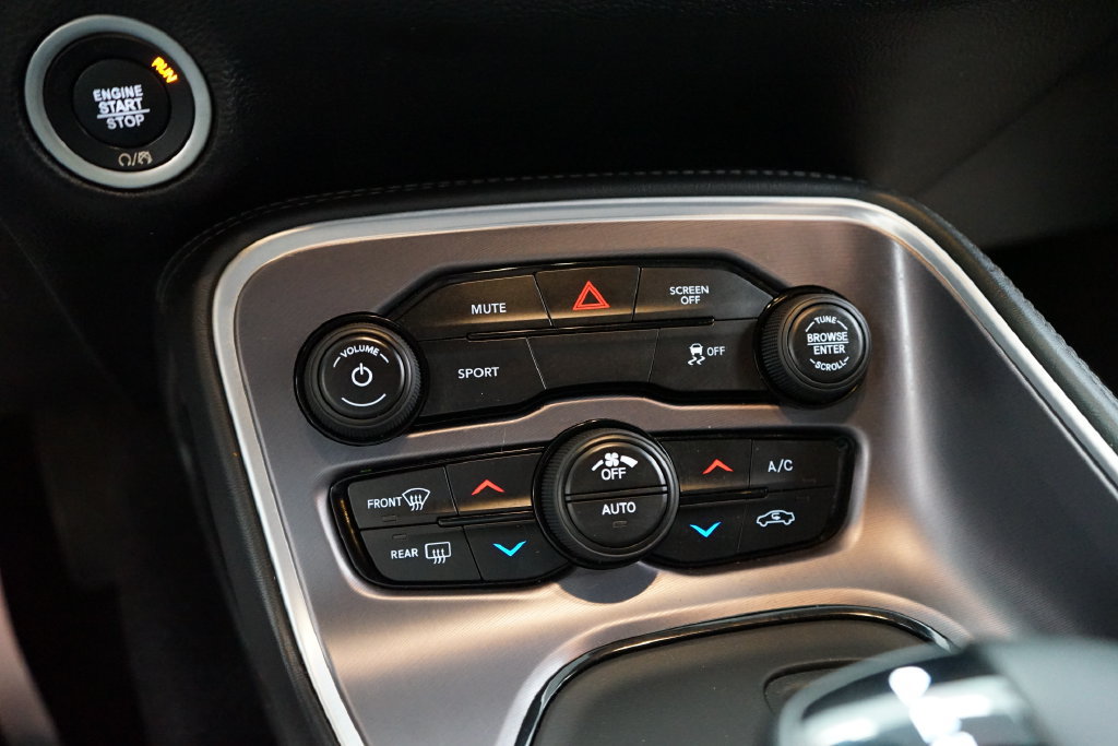 Used 2019 Dodge Challenger SXT w/ Blacktop Package RWD image 34