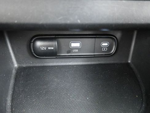 Used 2024 Kia Seltos S image 30