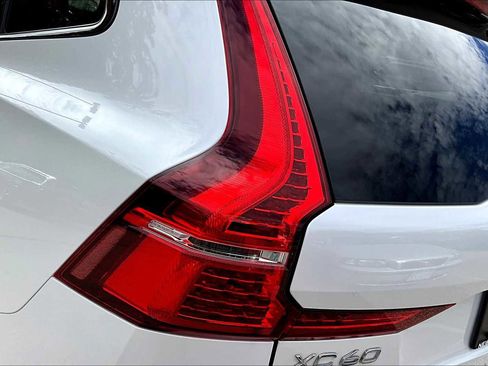 Certified 2023 Volvo XC60 B5 Plus w/ Climate Package image 26