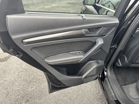 Used 2019 Audi SQ5 Premium Plus w/ Premium Plus Package image 25