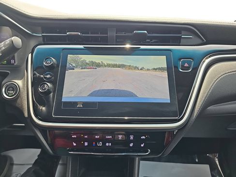 Used 2022 Chevrolet Bolt LT FWD image 23