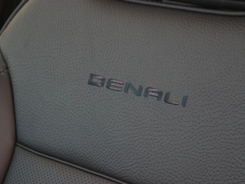 New 2026 GMC Yukon XL Denali w/ Sun & Power Step Package AWD/4WD image 15