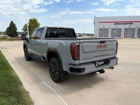Used 2025 GMC Sierra 2500 AT4 w/ AT4 Premium Plus Package AWD/4WD image 6
