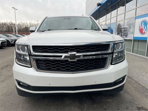 Certified 2017 Chevrolet Suburban LT image 31