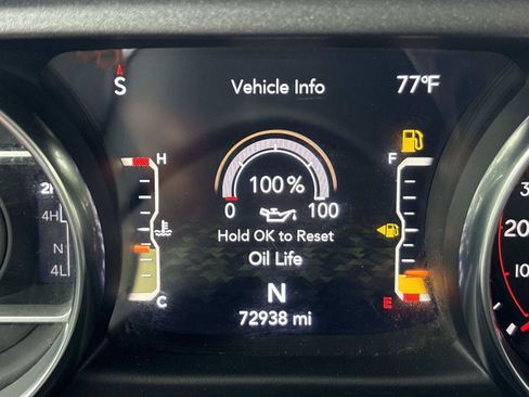 Used 2021 Jeep Gladiator Mojave w/ LED Lighting Group AWD/4WD image 19