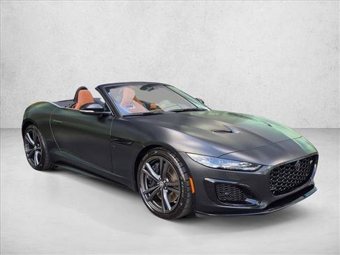 Used 2024 Jaguar F-TYPE R AWD/4WD image 3