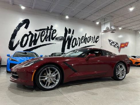 Used 2018 Chevrolet Corvette Stingray Coupe w/ 2LT Preferred Equipment Group image 1