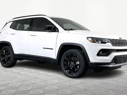 New 2026 Jeep Compass Latitude AWD/4WD image 3