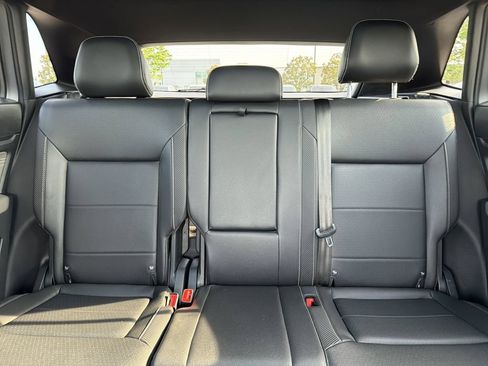 Used 2021 Volkswagen Atlas Cross Sport SE w/ Panoramic Sunroof Package AWD/4WD image 29