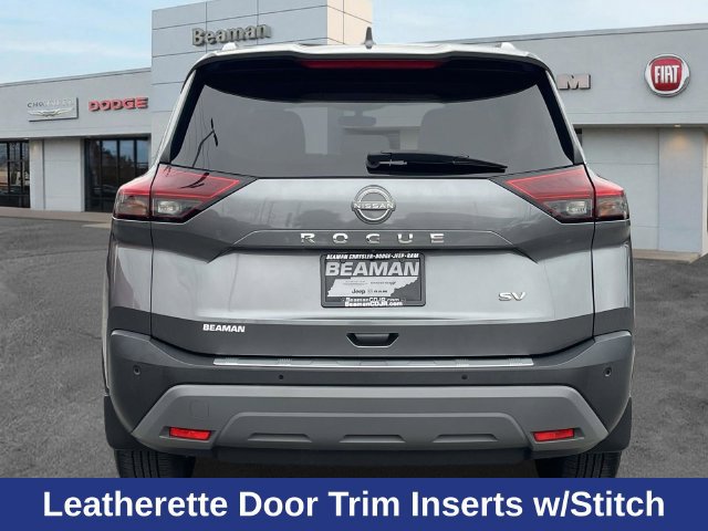 Used 2023 Nissan Rogue SV w/ SV Premium B Package FWD image 6
