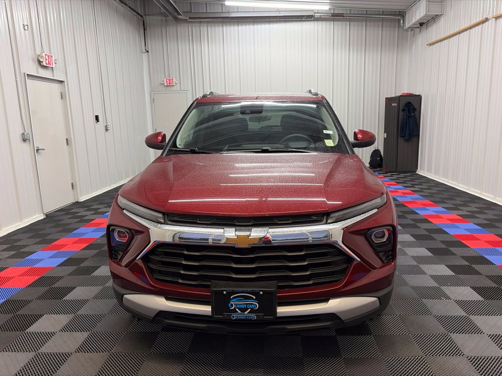 Used 2025 Chevrolet TrailBlazer LT AWD/4WD image 8