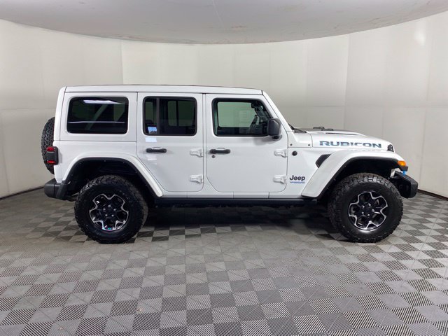 Used 2022 Jeep Wrangler Unlimited Rubicon 4xe w/ Steel Bumper Group AWD/4WD image 8