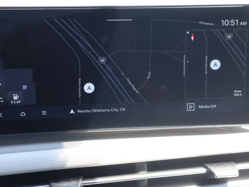 New 2025 Hyundai Tucson Limited image 15