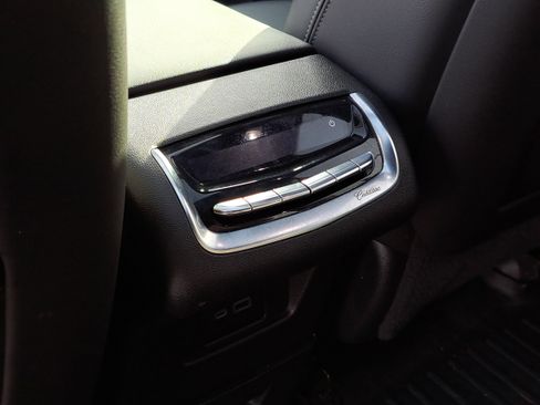 Used 2021 Cadillac XT6 Premium Luxury image 22