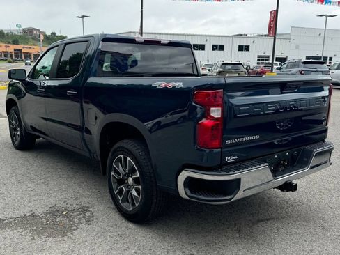 Used 2023 Chevrolet Silverado 1500 LT AWD/4WD image 5