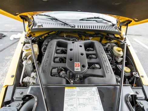 Used 2002 Chrysler Prowler RWD image 55