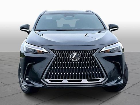 Used 2024 Lexus NX 250 FWD image 4