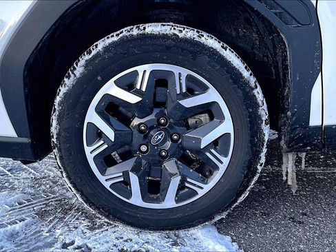 Used 2025 Subaru Forester image 9