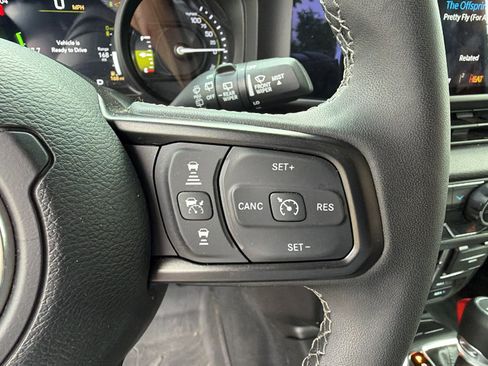 Used 2025 Jeep Wrangler Unlimited Sport S 4xe AWD/4WD image 28