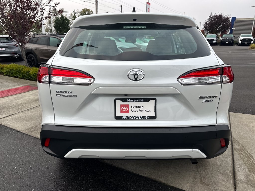 Certified 2024 Toyota Corolla Cross L AWD/4WD image 4