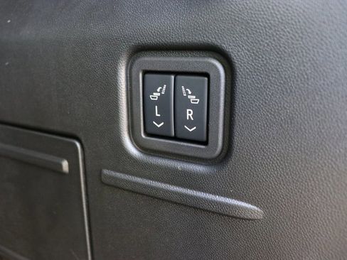 New 2025 GMC Hummer EV 2X image 14