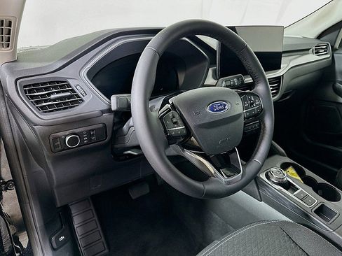 Used 2023 Ford Escape Active w/ Tech Pack #2 image 9