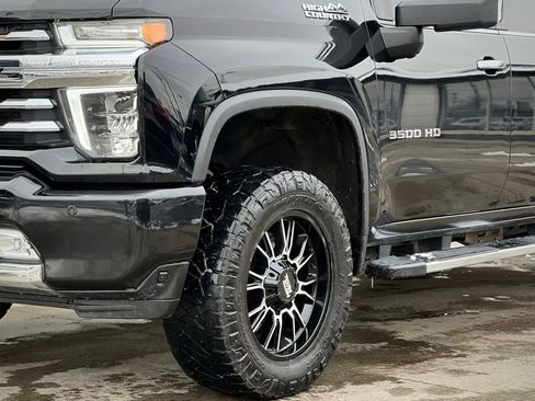 Used 2023 Chevrolet Silverado 3500 High Country image 37