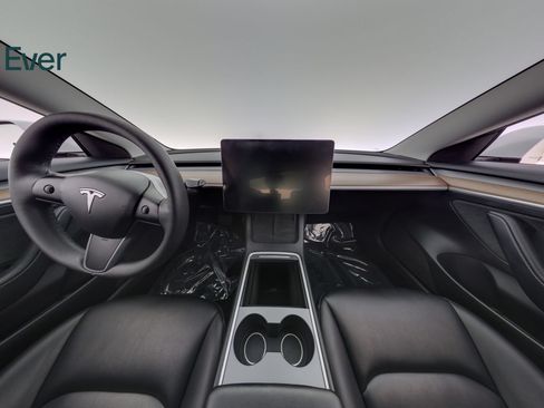 Used 2023 Tesla Model 3 Standard Range RWD image 26