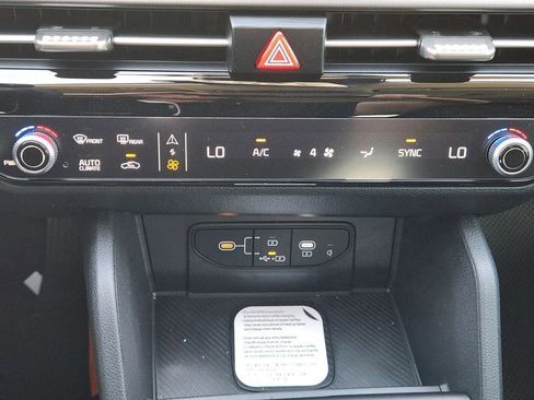 New 2026 Kia Sportage EX FWD image 14