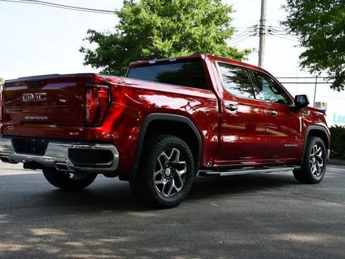 Used 2023 GMC Sierra 1500 SLT w/ SLT Premium Package AWD/4WD image 7