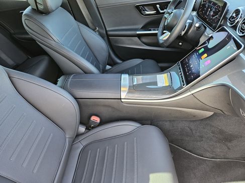 Used 2025 Mercedes-Benz C 300 4MATIC Sedan image 14