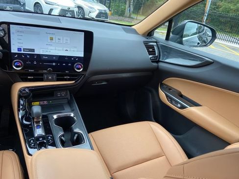 Certified 2023 Lexus NX 350 AWD image 16