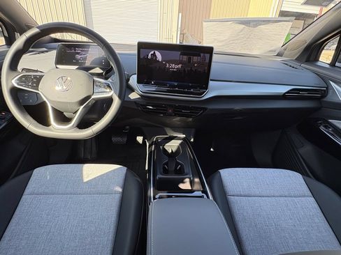 Used 2025 Volkswagen ID.4 Pro RWD image 26