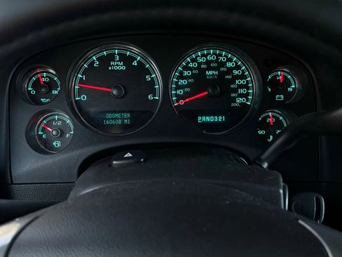 Used 2008 GMC Yukon SLT w/ SLT Preferred Equipment Group image 55