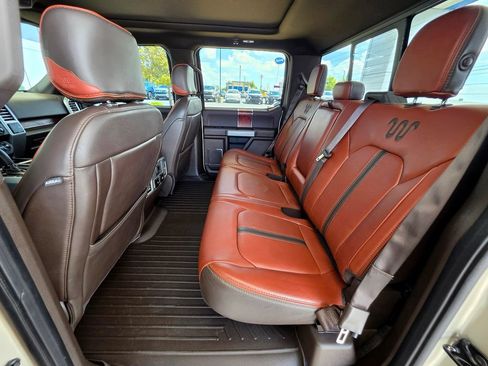 Used 2018 Ford F150 King Ranch w/ Equipment Group 601A Luxury AWD/4WD image 74