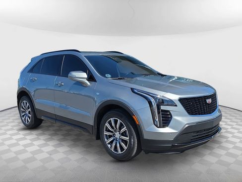 Used 2023 Cadillac XT4 Sport image 2